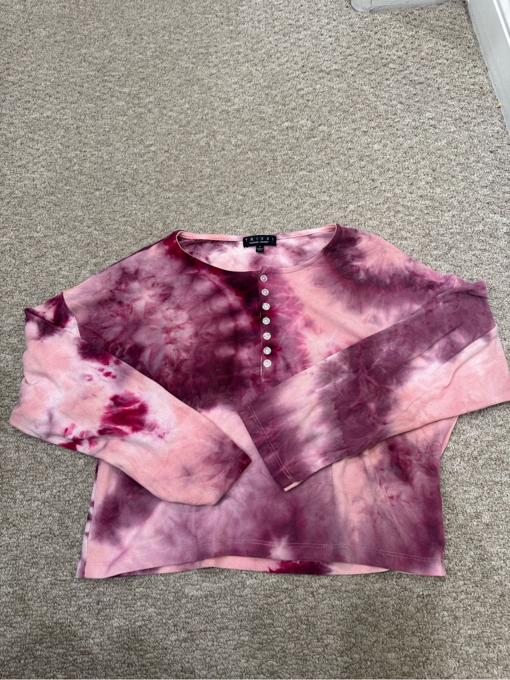 Francesca’s Trixxi Tie-Dye Henley Top and shorts- Pink & Burgundy